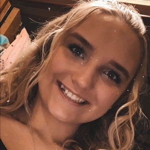 Meet your Posher, Kristina